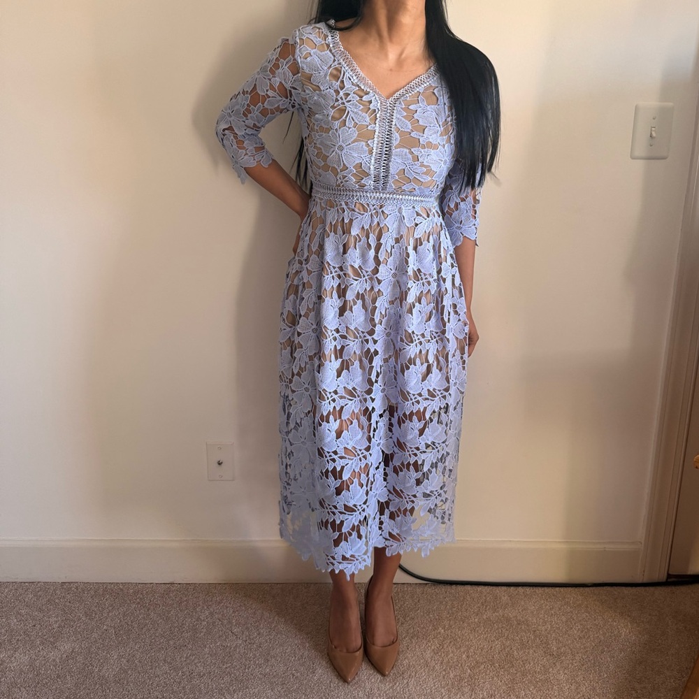 Elegant Blue Lace Midi Dress